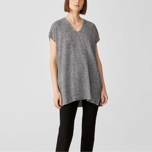 Eileen Fisher  Blue Organic Linen Cotton Twist V-Neck Top